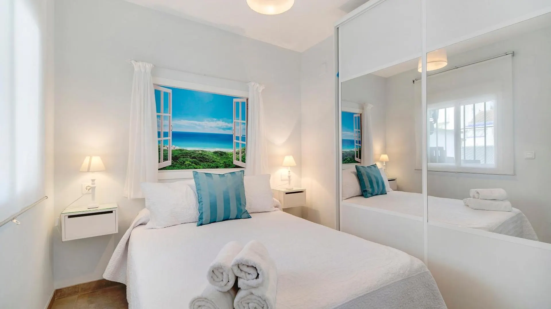 Casa Blanca Apartment Rota Spain