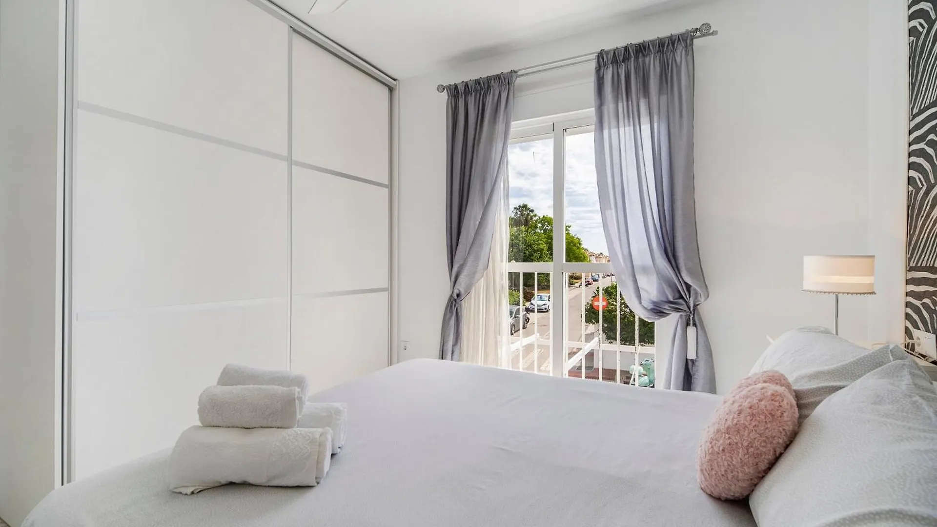 Casa Blanca Apartment Rota 0*,  Spain